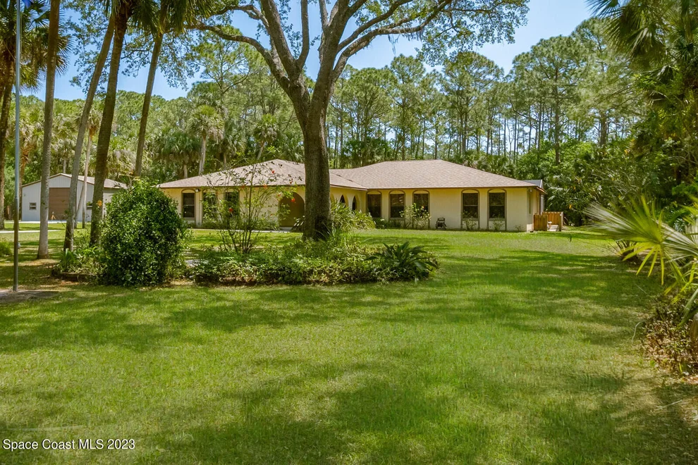 Unit for sale at 7625 Turkey Point Drive, Titusville, FL 32780