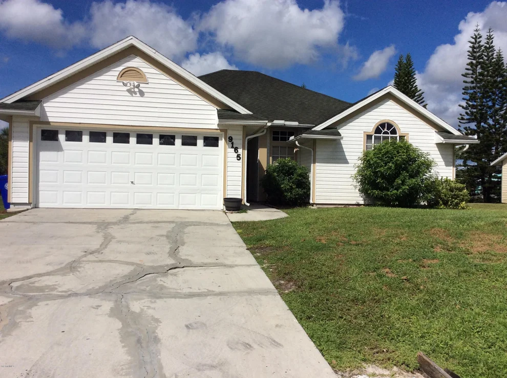 Unit for sale at 9165 101st Avenue, Vero Beach, FL 32967