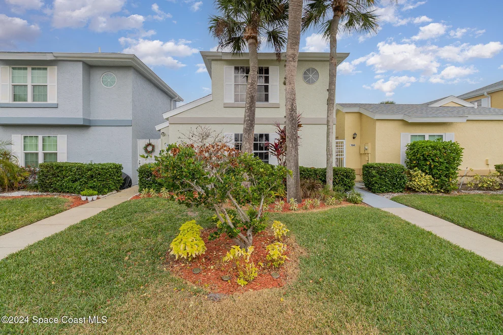 Unit for sale at 1425 Malibu Circle NE, Palm Bay, FL 32905