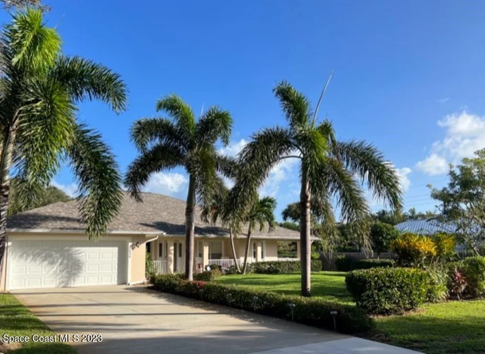 Unit for sale at 2020 Magnolia Lane, Vero Beach, FL 32963
