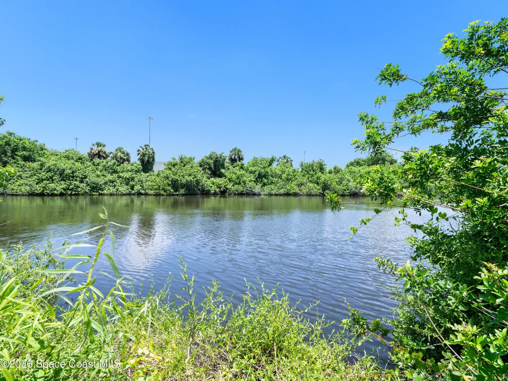 Unit for sale at 629 E Melbourne Avenue, Melbourne, FL 32901