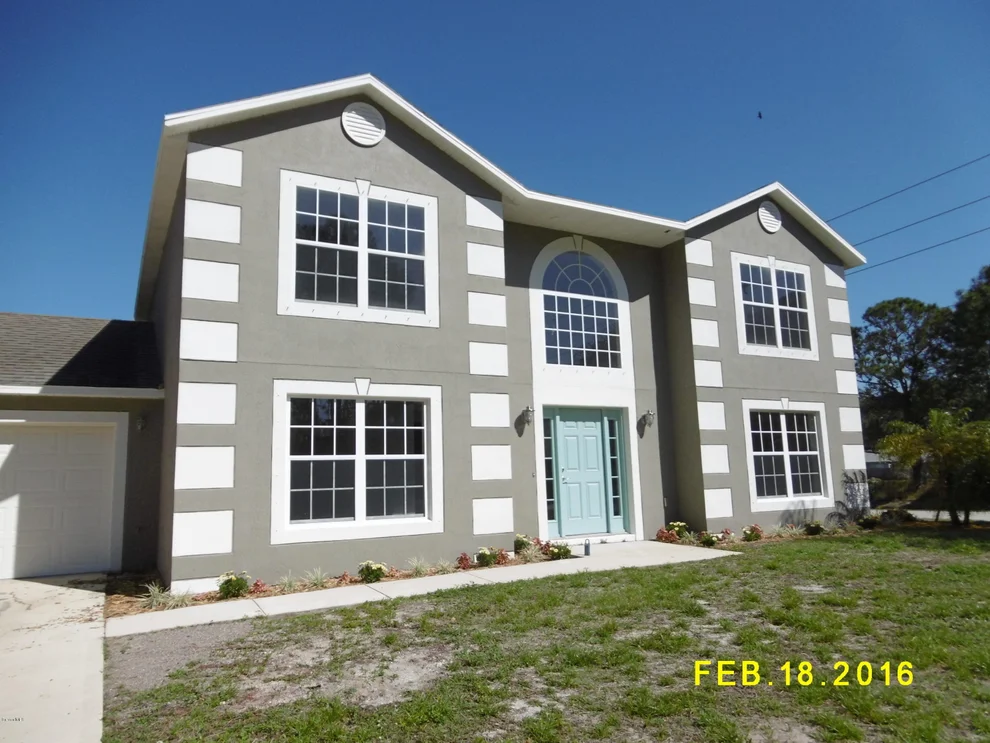 Unit for sale at 301 SW Galena Street, Palm Bay, FL 32908