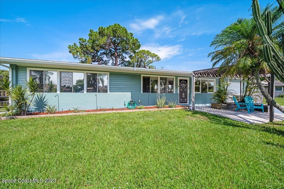 Unit for sale at 708 SW Ravenswood Lane, Port St. Lucie, FL 34983
