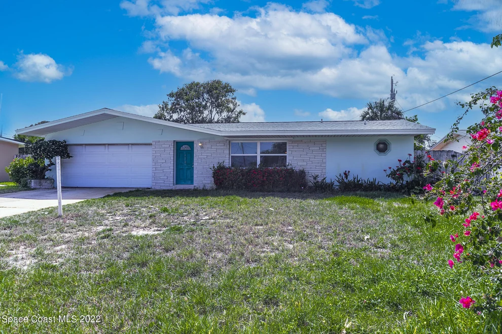 Unit for sale at 472 Royal Palm Court, Satellite Beach, FL 32937