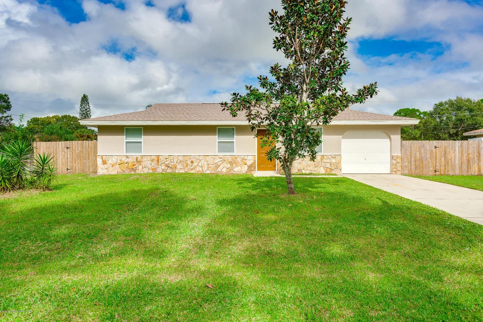 Unit for sale at 819 Pyracantha Street NW, Palm Bay, FL 32907