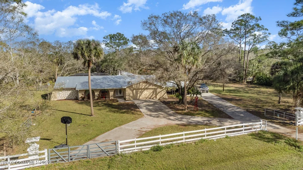Unit for sale at 2160 Valkaria Road, Malabar, FL 32950