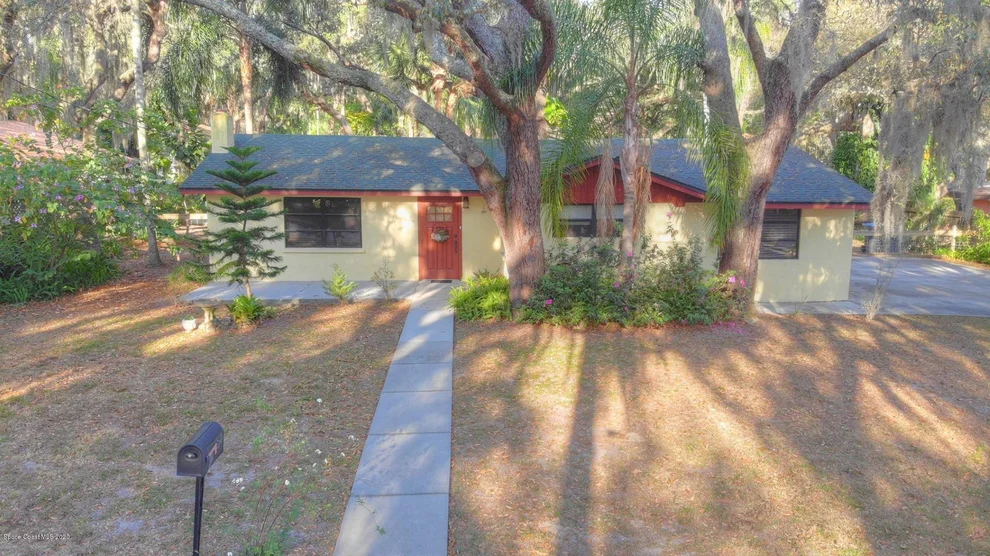 Unit for sale at 50 N Holiday Lane, Titusville, FL 32796