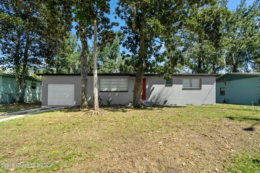 Unit for sale at 145 Maplewood Drive, Daytona Beach, FL 32117