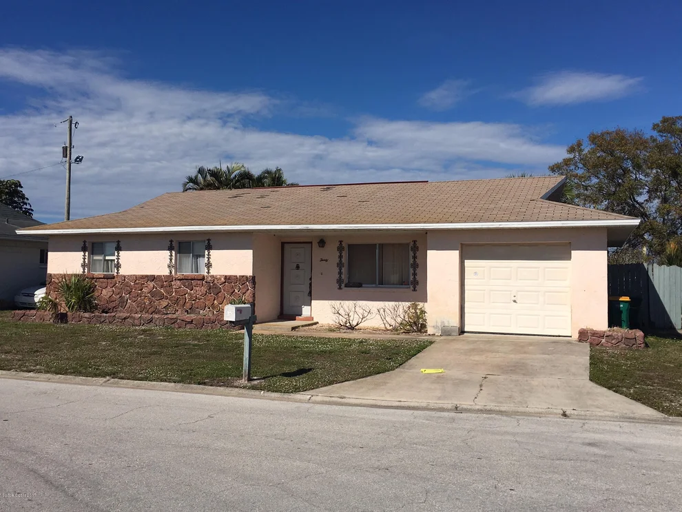 Unit for sale at 30 N Rosiland Court, Merritt Island, FL 32952