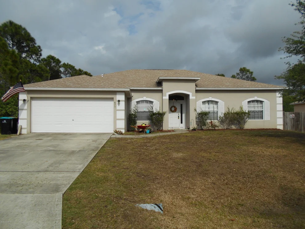 Unit for sale at 475 Treemont Avenue SW, Palm Bay, FL 32908