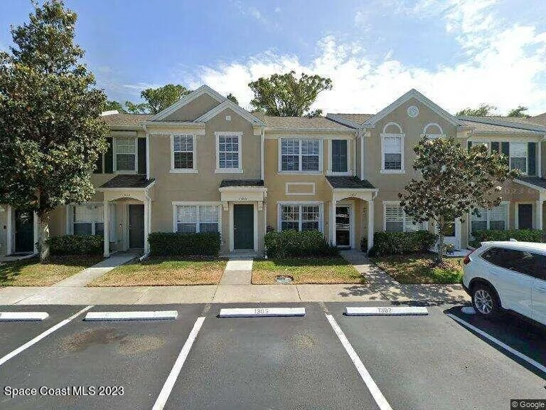 Unit for sale at 1305 Hampton Park Lane, Melbourne, FL 32940