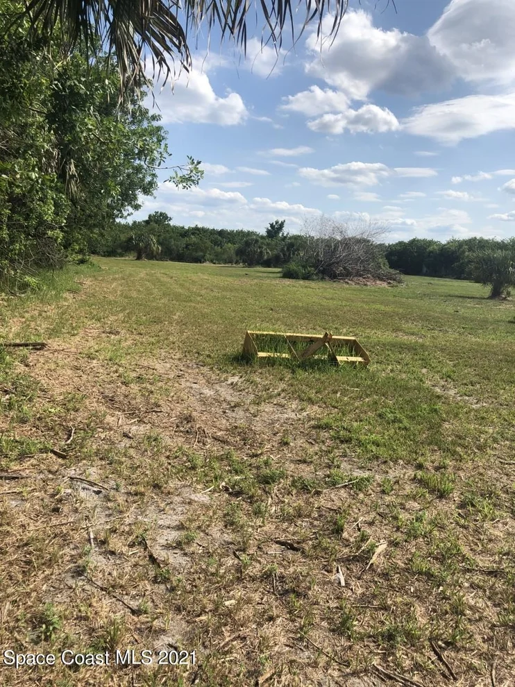 Unit for sale at 0 Ave Irwin Ave, Mims, FL 32754