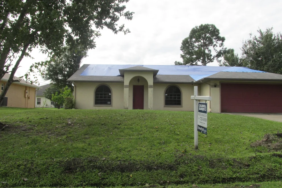 Unit for sale at 728 SE Alford Street, Palm Bay, FL 32909