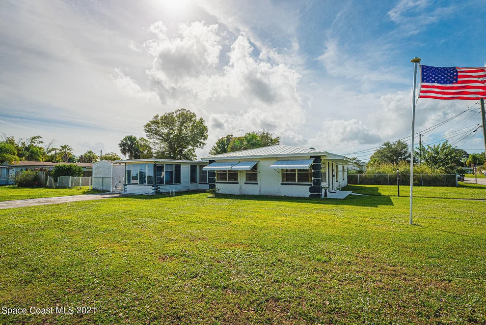Unit for sale at 319 Holly Lane, Melbourne, FL 32901