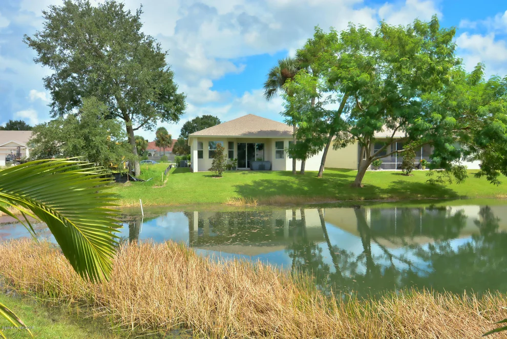 Unit for sale at 7419 Oakridge Place, Vero Beach, FL 32966