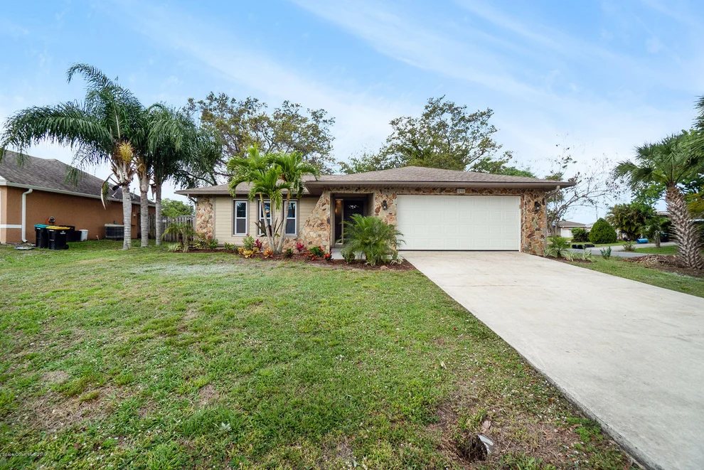 Unit for sale at 598 Minor Avenue NE, Palm Bay, FL 32907