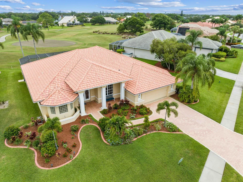 Unit for sale at 764 Nicklaus Drive, Melbourne, FL 32940