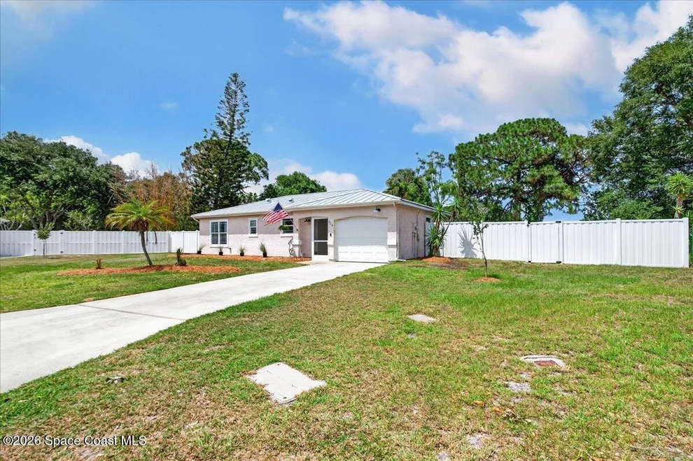 Unit for sale at 920 Gables Way, Melbourne, FL 32940