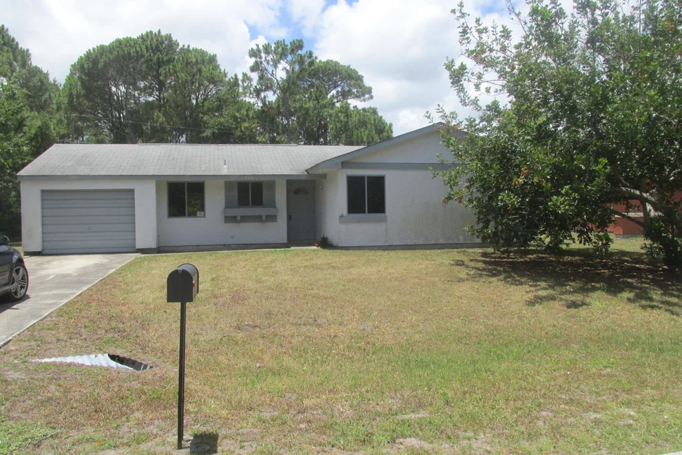 Unit for sale at 866 SE Crawford Avenue, Palm Bay, FL 32909