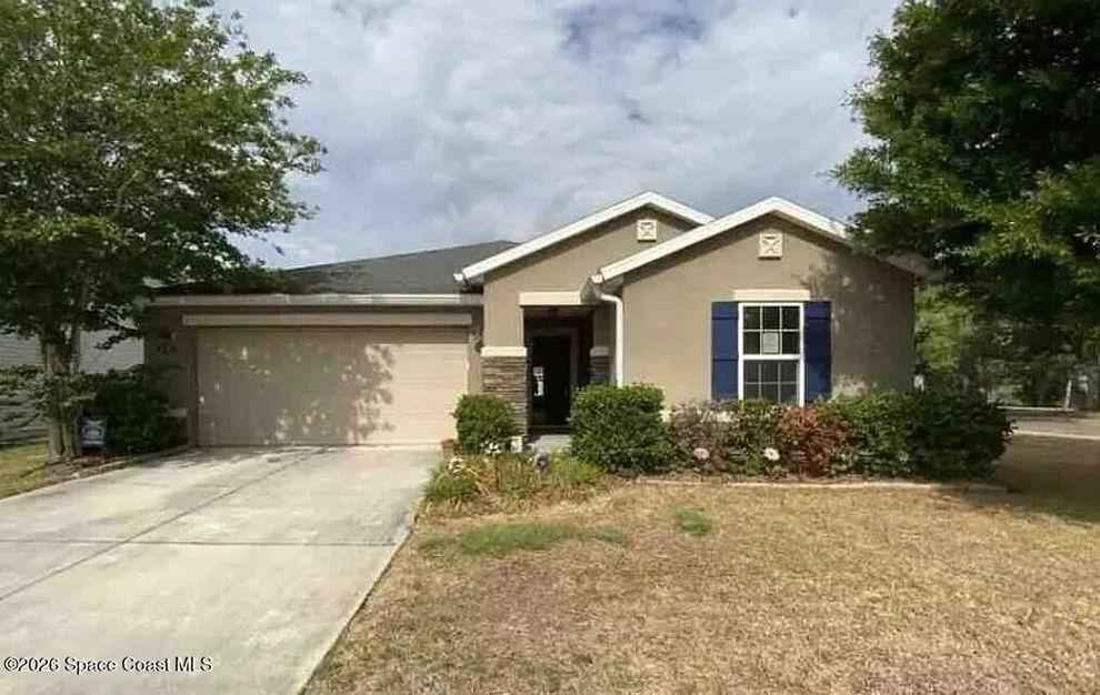 Unit for sale at 4742 Creek Bluff Lane, Middleburg, FL 32068