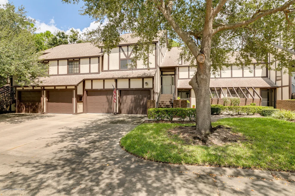 Unit for sale at 723 Greenwood Manor Circle, West Melbourne, FL 32904