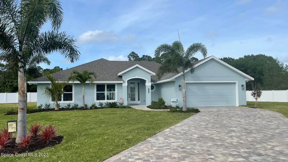 Unit for sale at 1064 SW Captiva Island Circle, Palm Bay, FL 32908