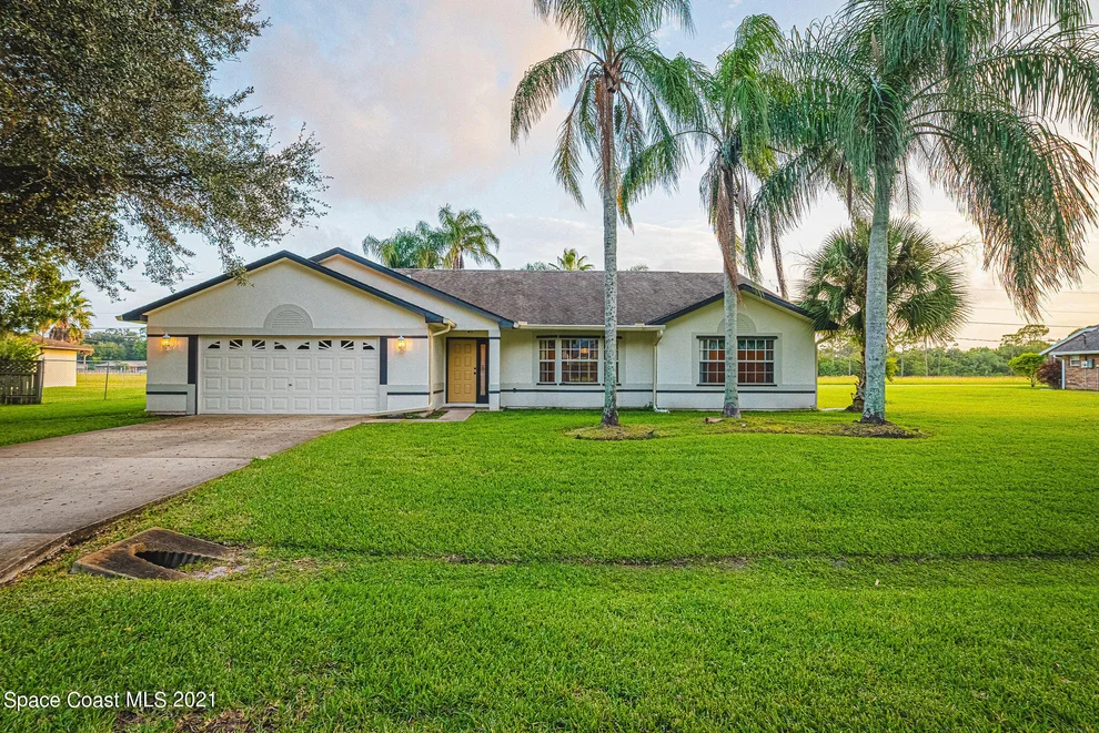 Unit for sale at 948 Hunan Street NE, Palm Bay, FL 32907