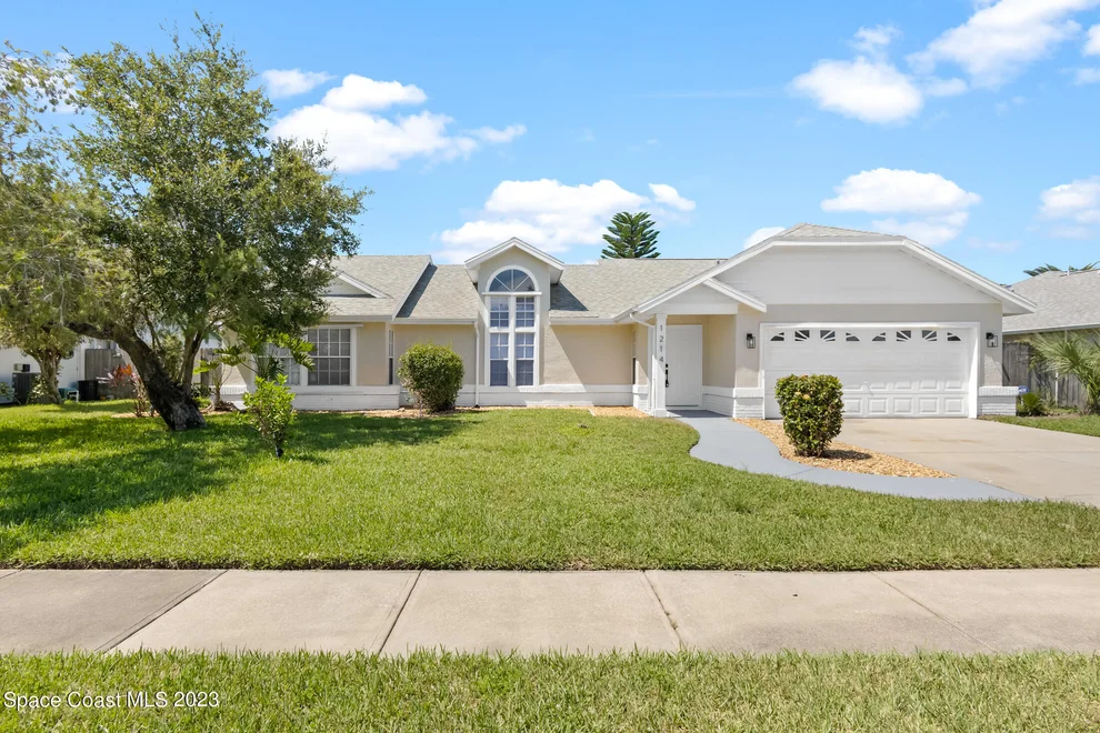 Unit for sale at 1214 Apple Creek Lane, Rockledge, FL 32955