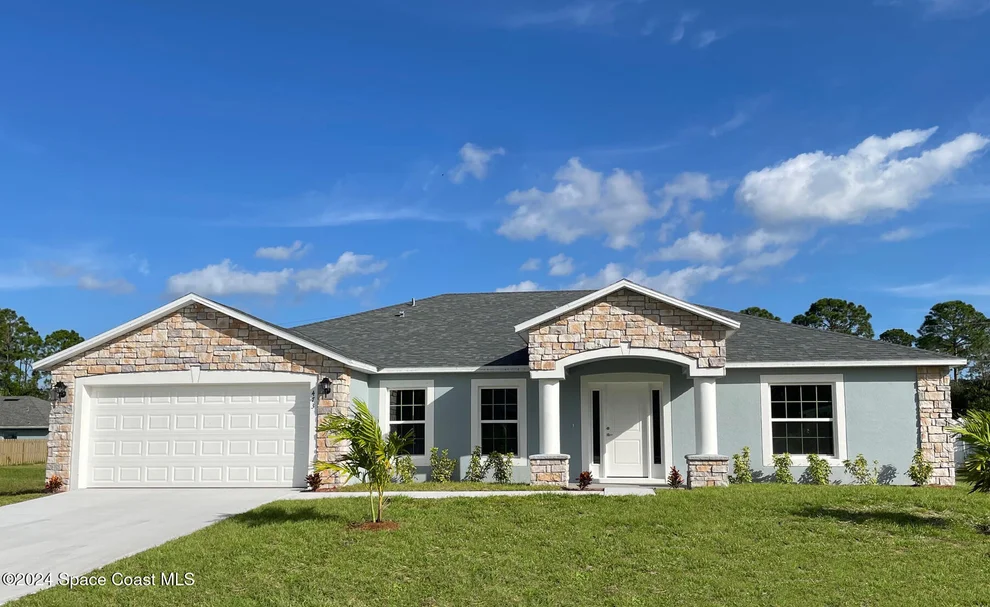 Unit for sale at 473 Olsmar Street, Palm Bay, FL 32908