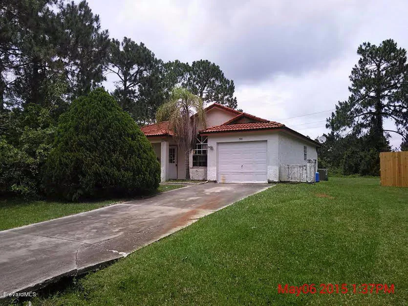Unit for sale at 701 SW Geary Street, Palm Bay, FL 32908