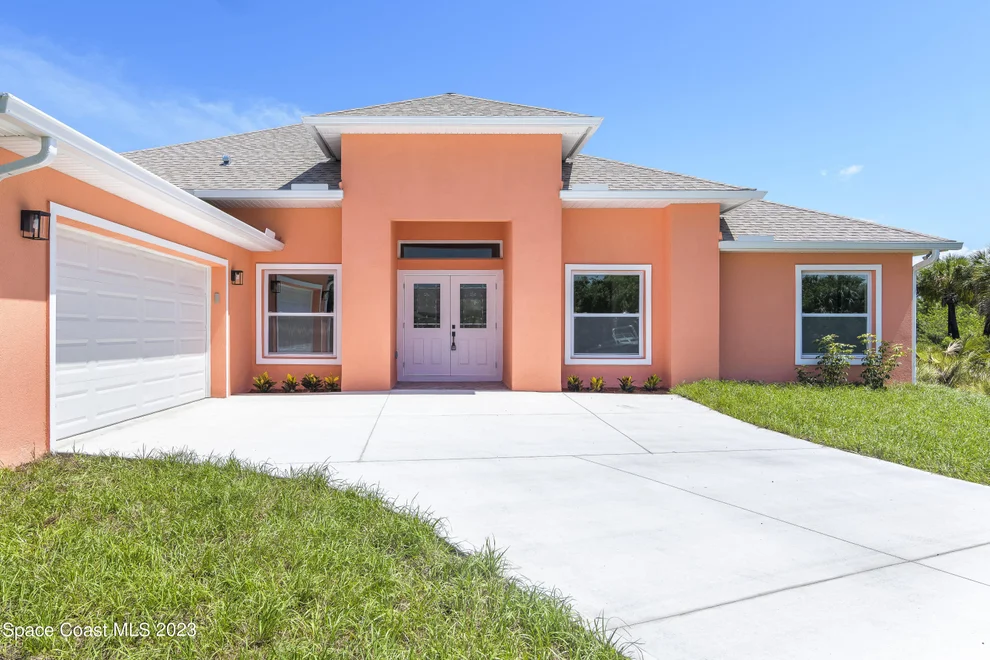 Unit for sale at 657 Amy Court SW, Palm Bay, FL 32908