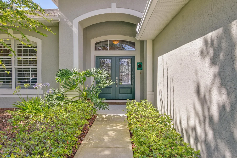 Unit for sale at 5785 Newbury Circle, Melbourne, FL 32940