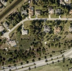Unit for sale at 842 Dateland Road SE, Palm Bay, FL 32909