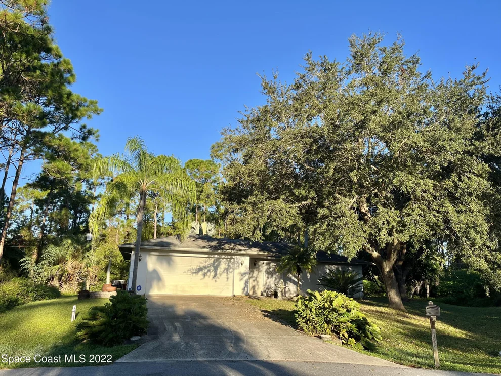 Unit for sale at 592 Fiji Court NW, Palm Bay, FL 32907