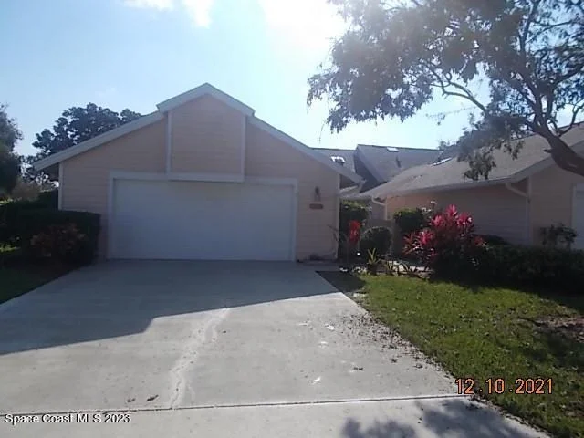Unit for sale at 917 Ridge Lake Drive, Melbourne, FL 32940