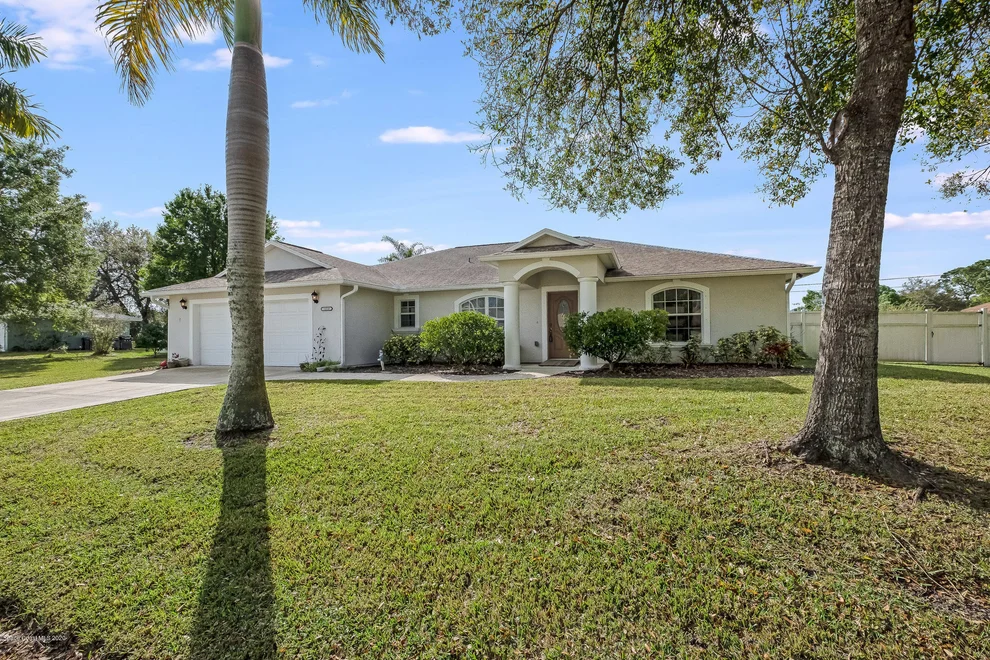 Unit for sale at 1010 Hosbine Street SE, Palm Bay, FL 32909