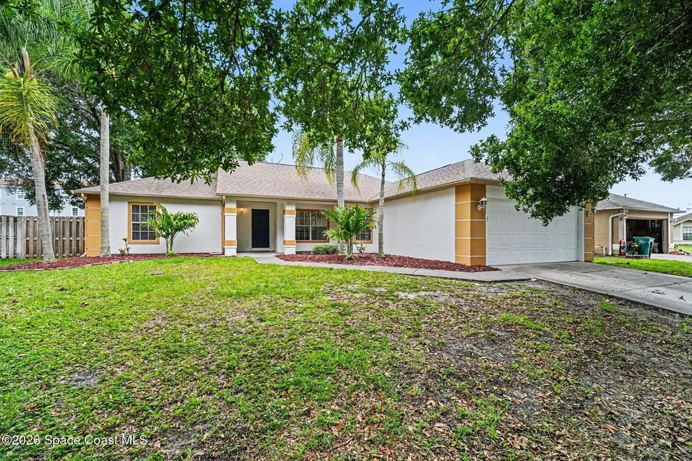 Unit for sale at 4260 Silver Lake Drive, Melbourne, FL 32901