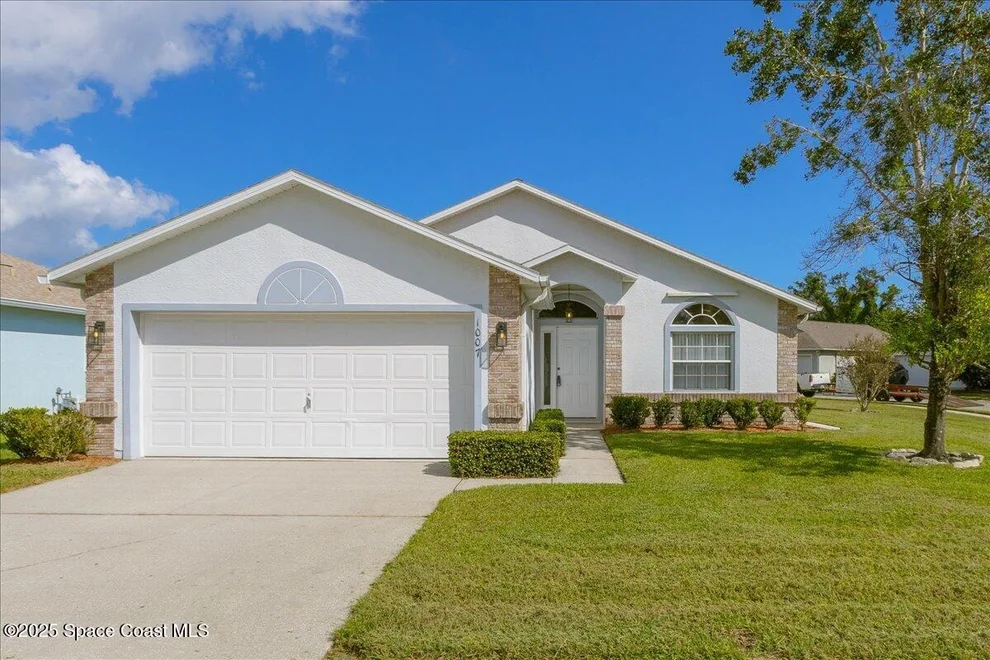 Unit for sale at 1007 Pine Creek Circle NE, Palm Bay, FL 32905