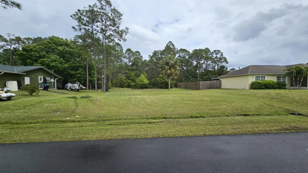 Unit for sale at 461 NW Helicon Avenue NW, Palm Bay, FL 32907