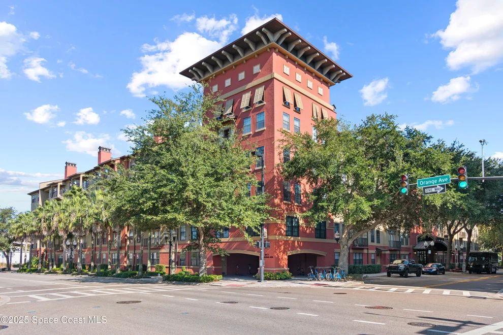 Unit for sale at 911 N Orange Avenue, Orlando, FL 32801