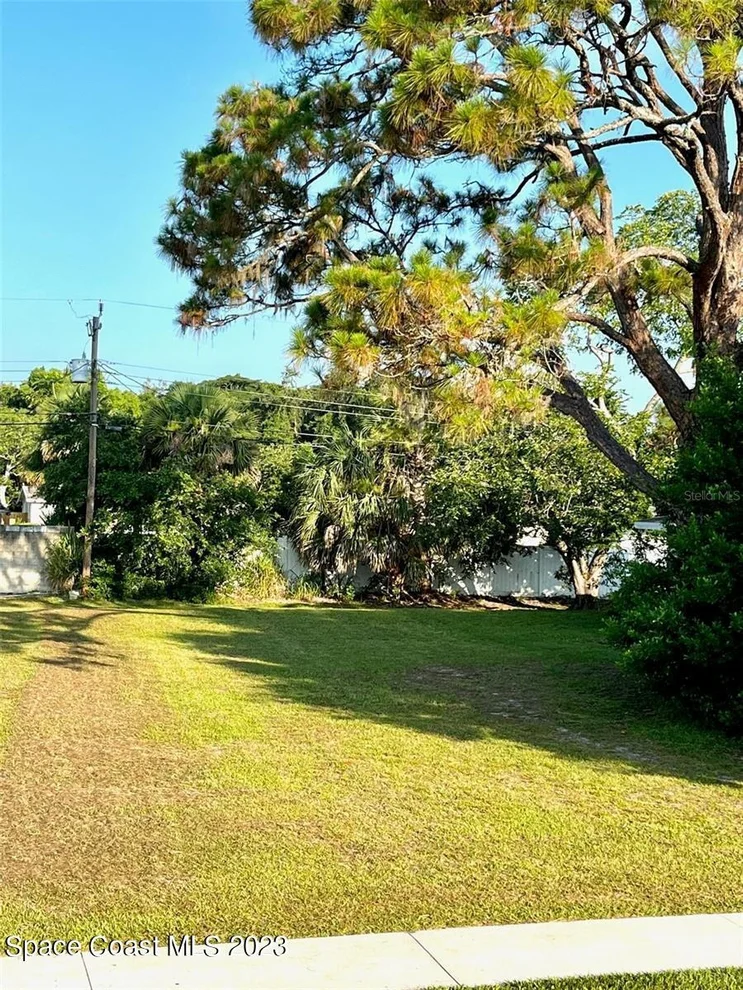 Unit for sale at 1740 Elizabeth Avenue, Titusville, FL 32780