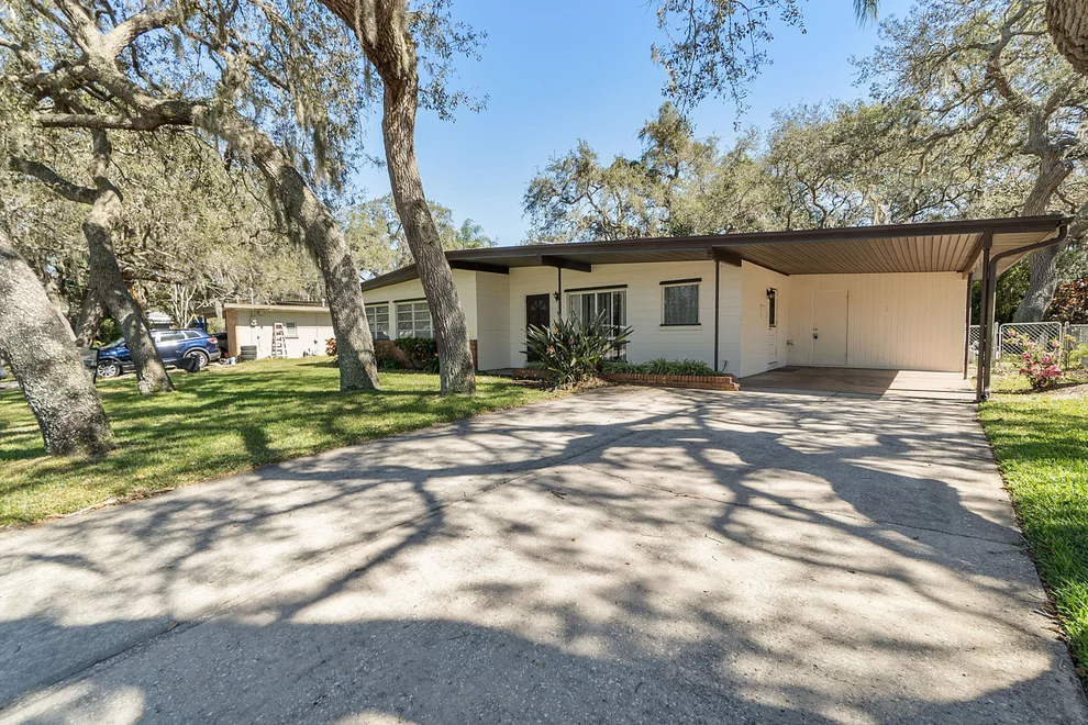 Unit for sale at 101 S Hilltop Drive, Titusville, FL 32796