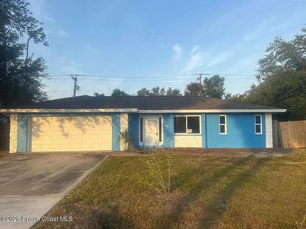 Unit for sale at 2611 Lakeshore Circle, Port Charlotte, FL 33952