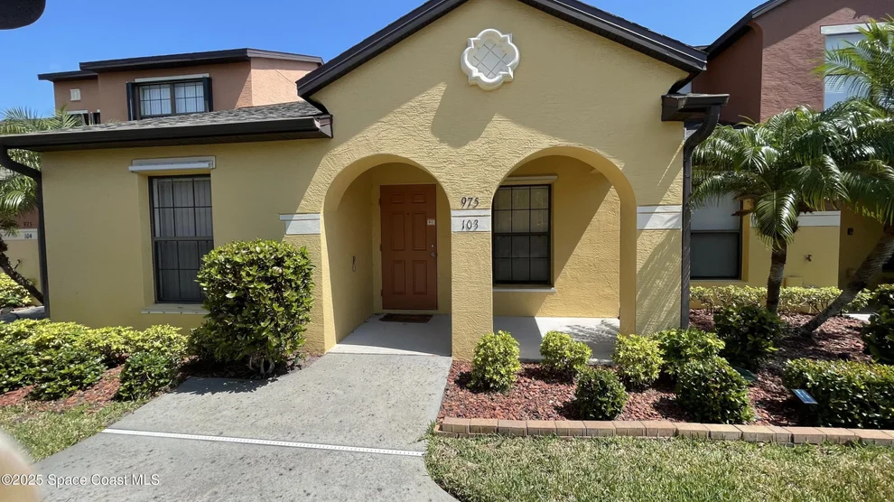 Unit for sale at 975 Luminary Circle, Melbourne, FL 32901