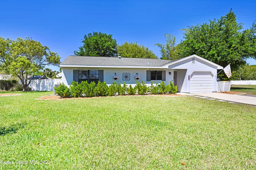 Unit for sale at 924 Gables Way, Melbourne, FL 32940