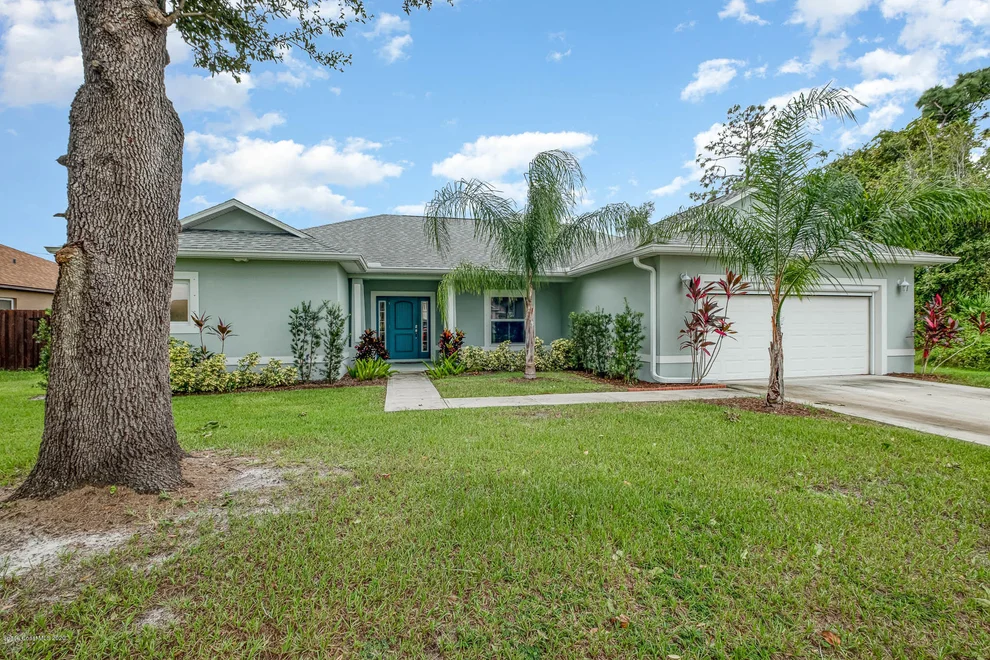 Unit for sale at 1008 Grandeur Street SE, Palm Bay, FL 32909