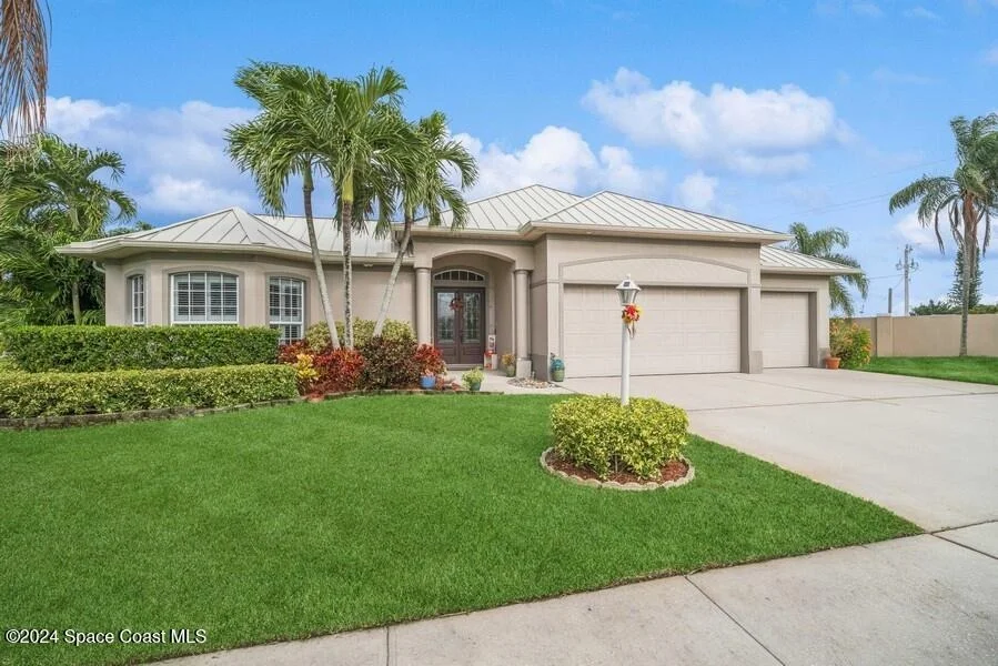 Unit for sale at 102 Wakefield Drive, Indian Harbour Beach, FL 32937