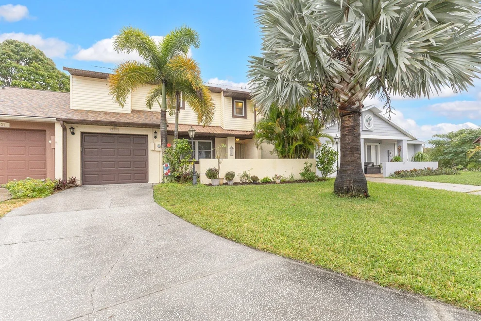 Unit for sale at 927 Barbados Avenue, Melbourne, FL 32901