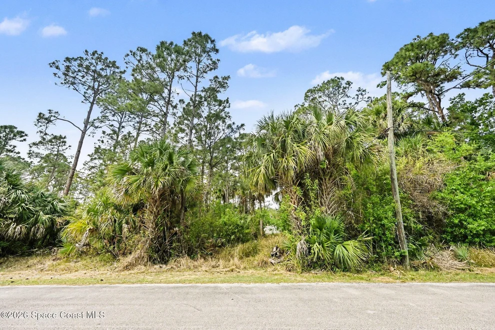 Unit for sale at 874 Hartsdale Avenue SW, Palm Bay, FL 32908