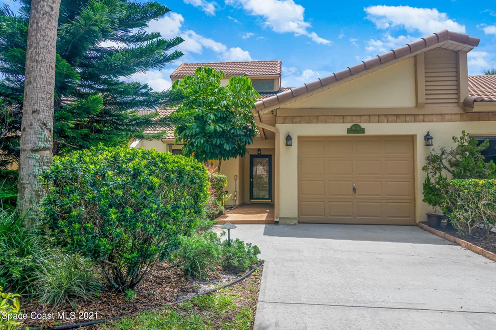 Unit for sale at 3040 Clearlake Drive, Melbourne, FL 32935